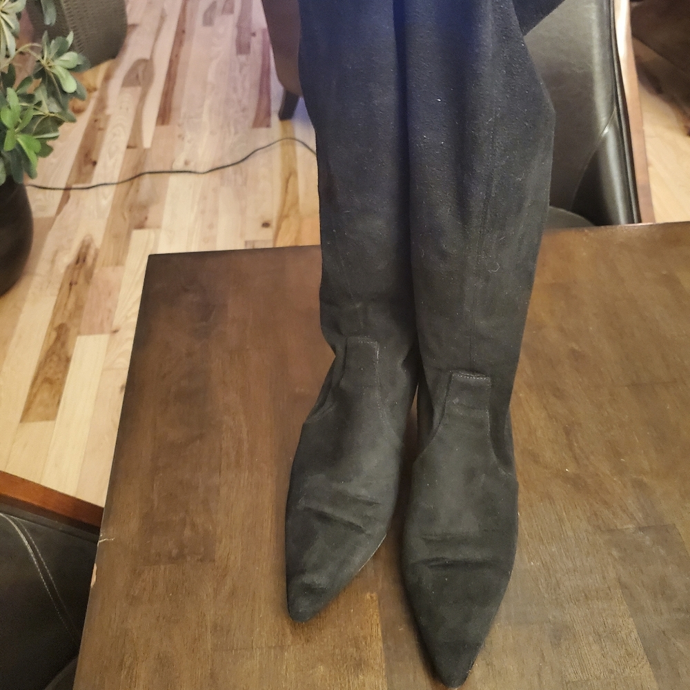 Donald J Pliner boots